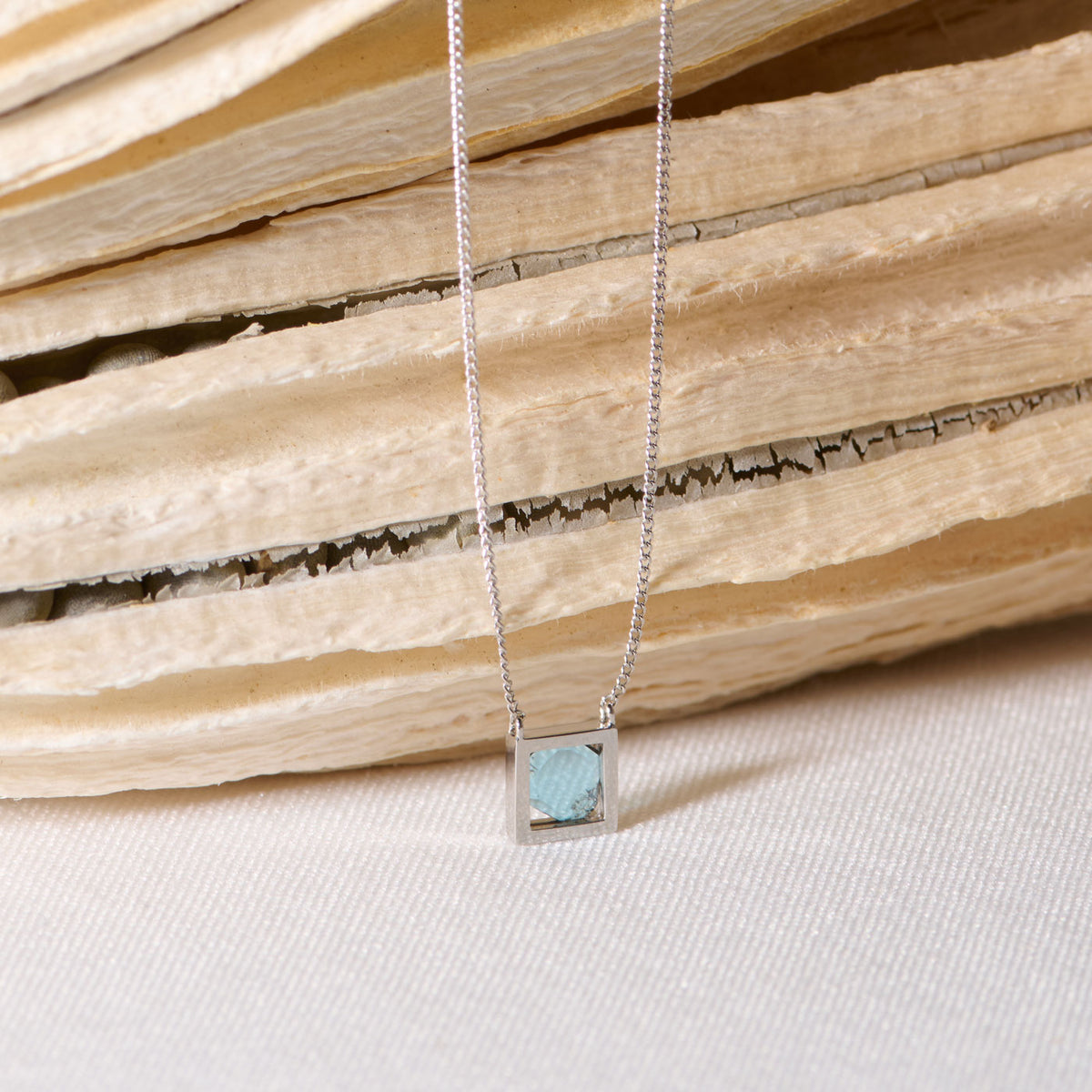 FRAME DIAMOND NECKLACE #4329