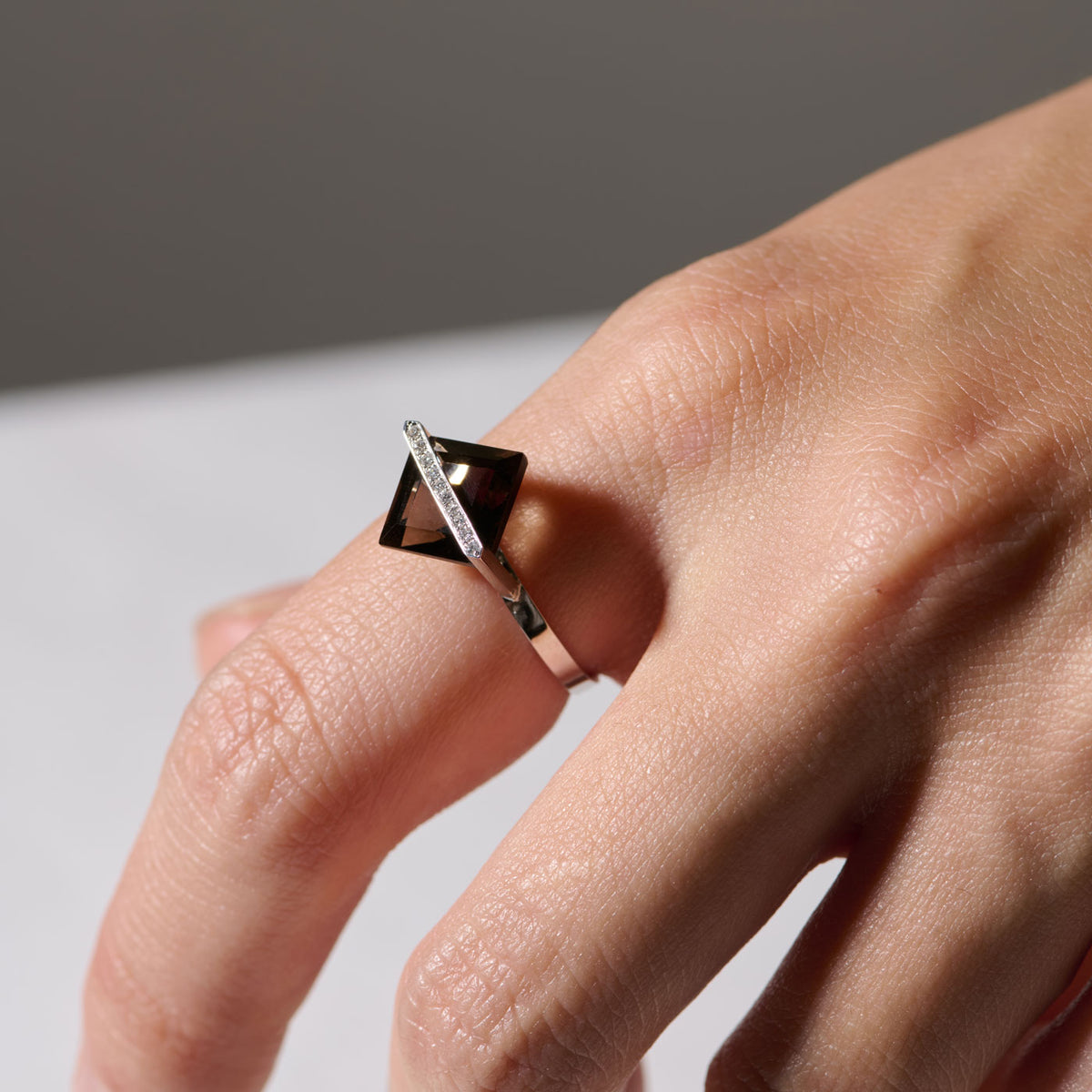 BAND RING SMOKYQUARTZ＋dia #4272