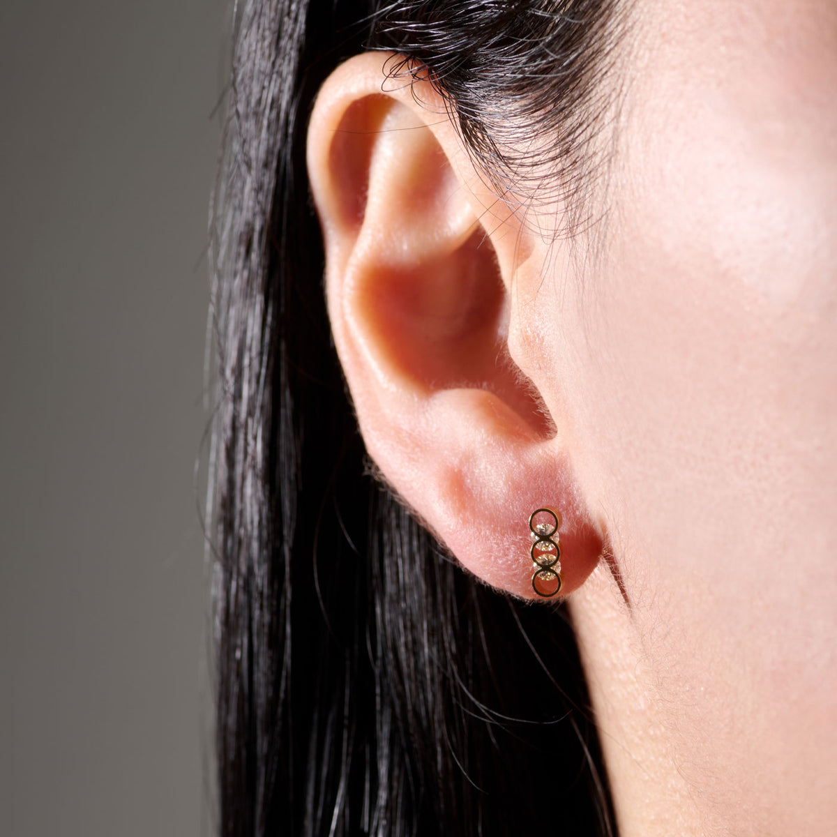 CON EARRING SMALL2