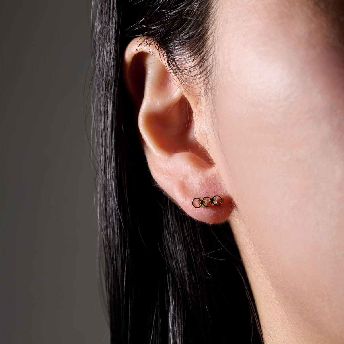 CON EARRING SMALL2