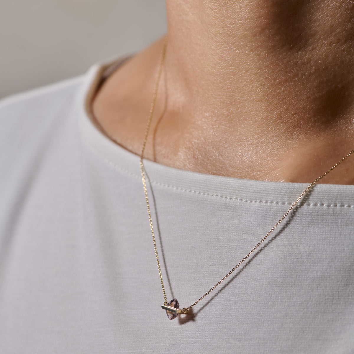 BAND NECKLACE MORGANITE #4333