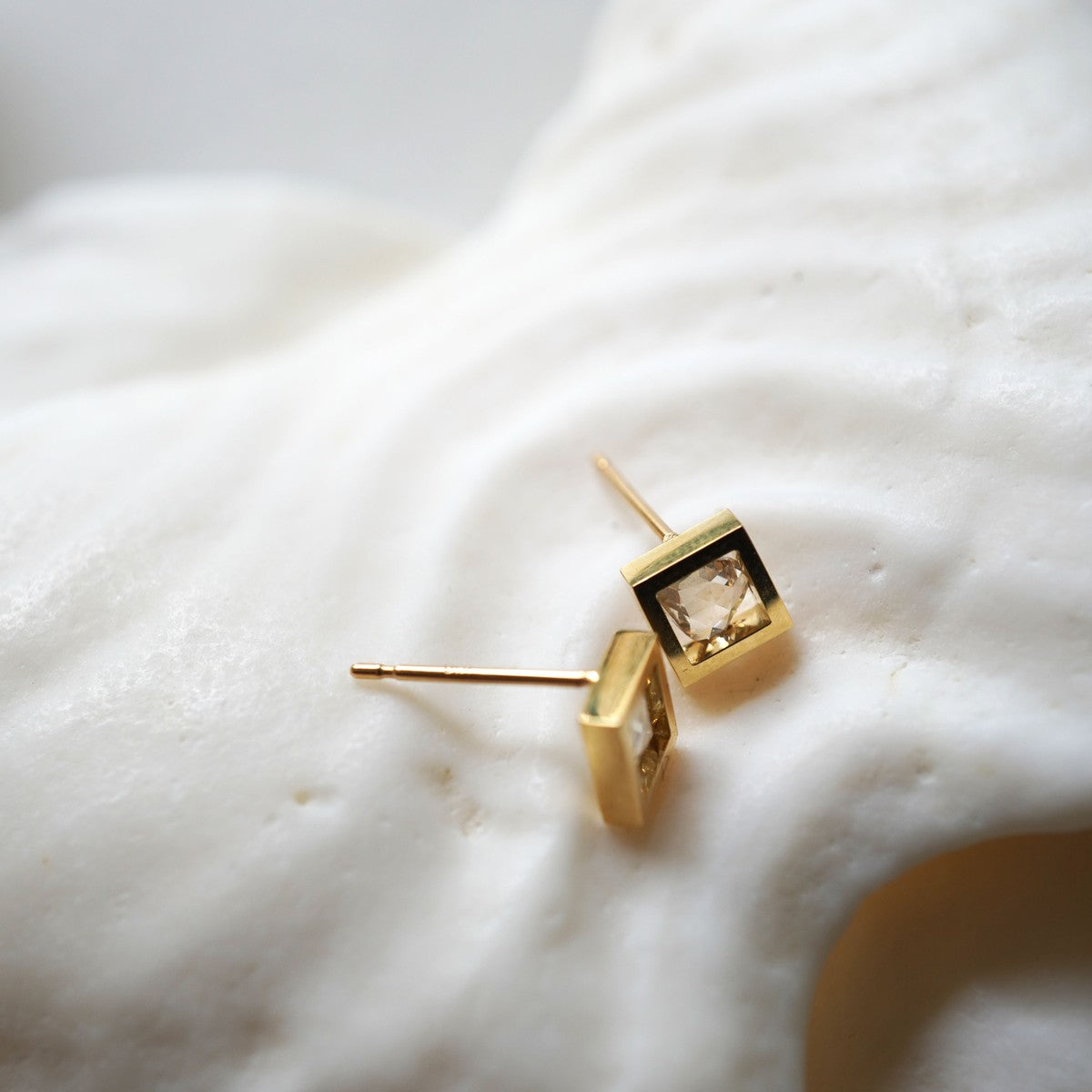 FRAME DIAMOND EARRING #4172