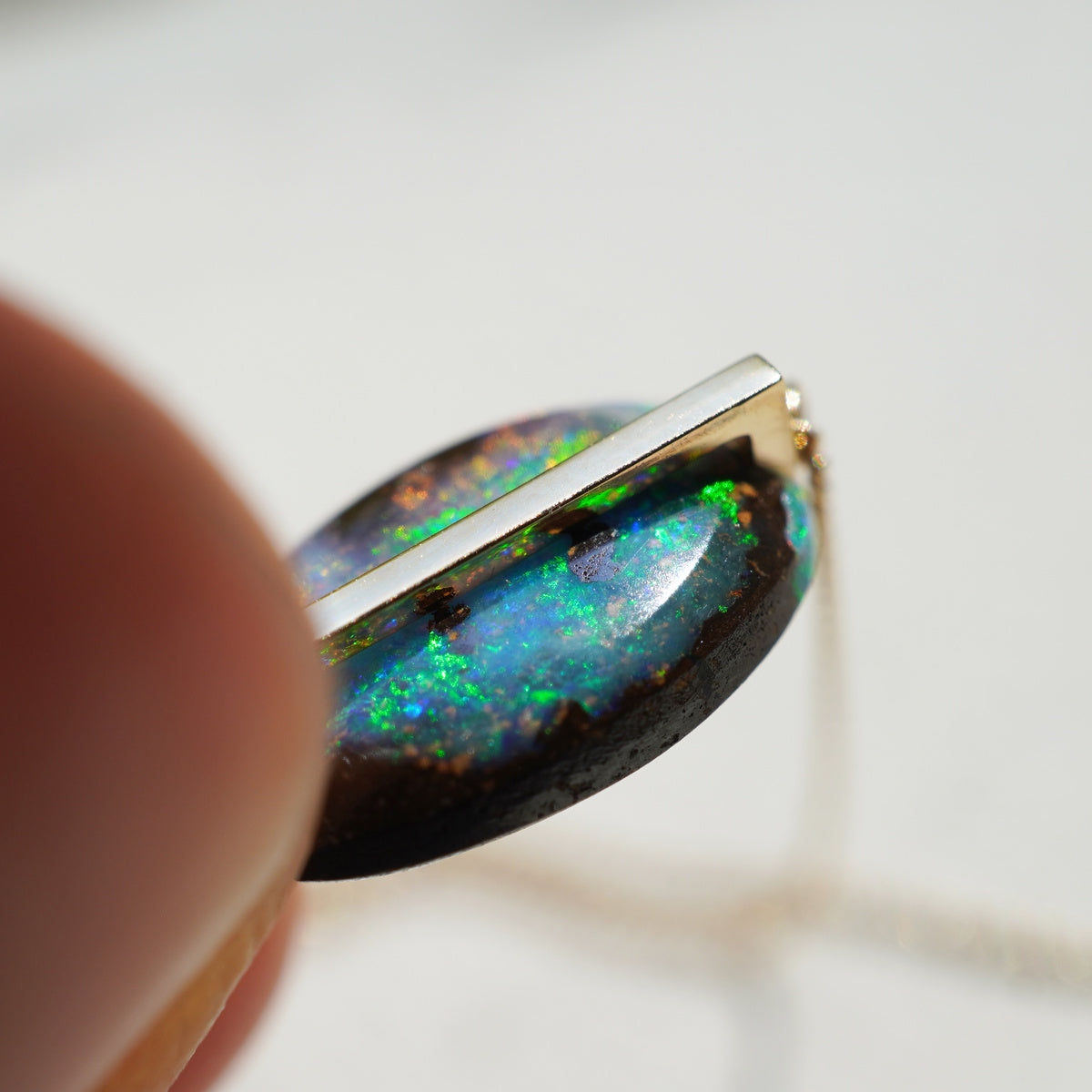 BAND NECKLACE BOULDER OPAL #4196