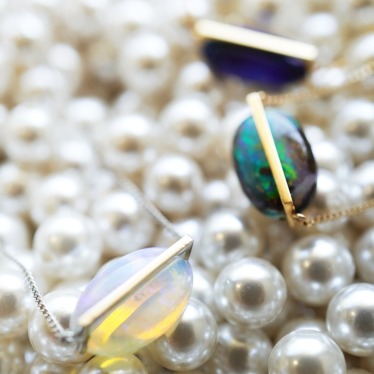 BAND NECKLACE OPAL #4130