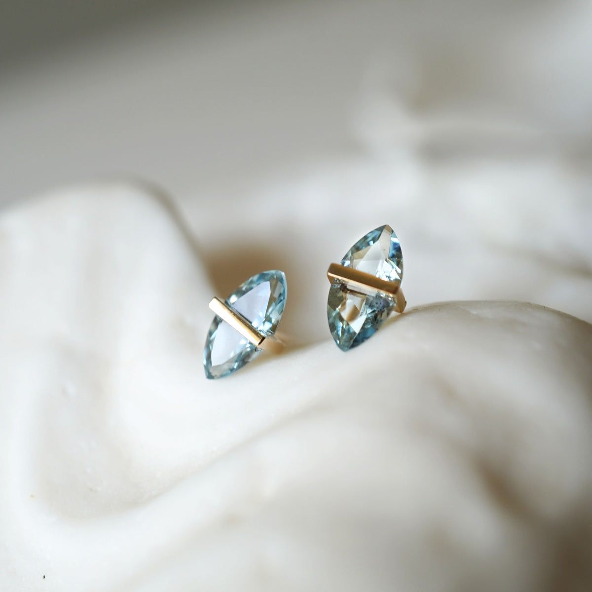 BAND EARRINGS AQUAMARINE #4239