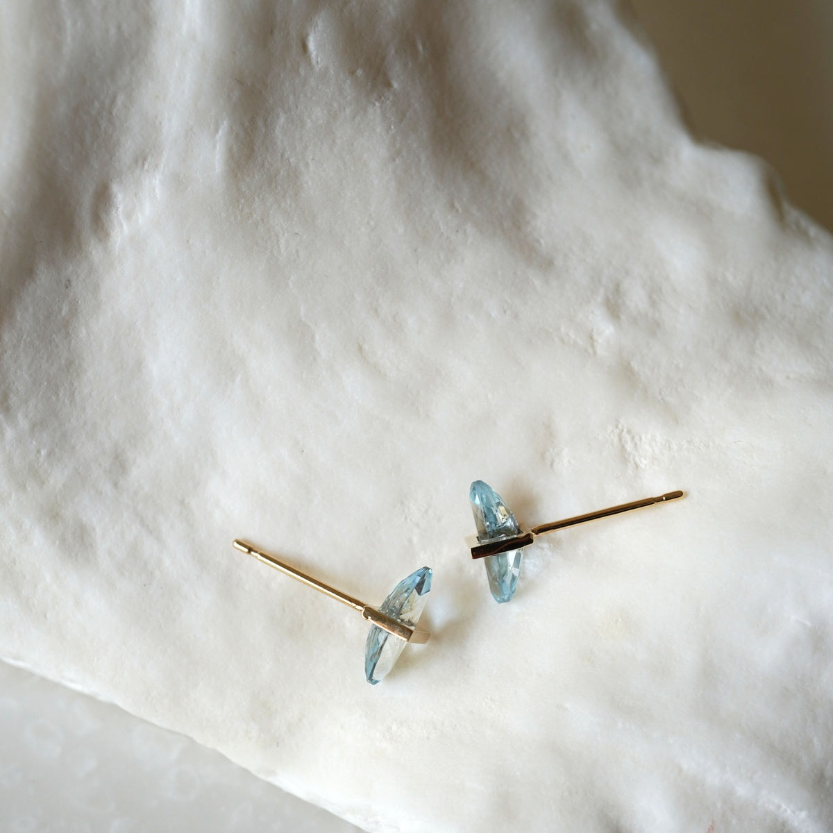 BAND EARRINGS AQUAMARINE #4239