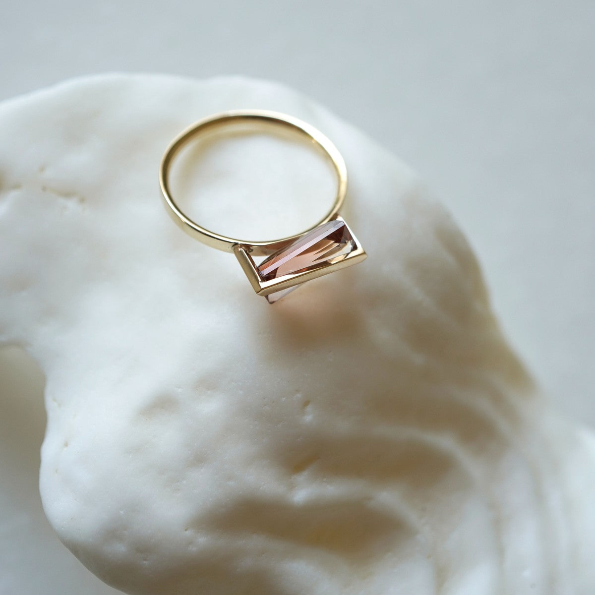 BAND RING OREGON SUNSTONE  #4244