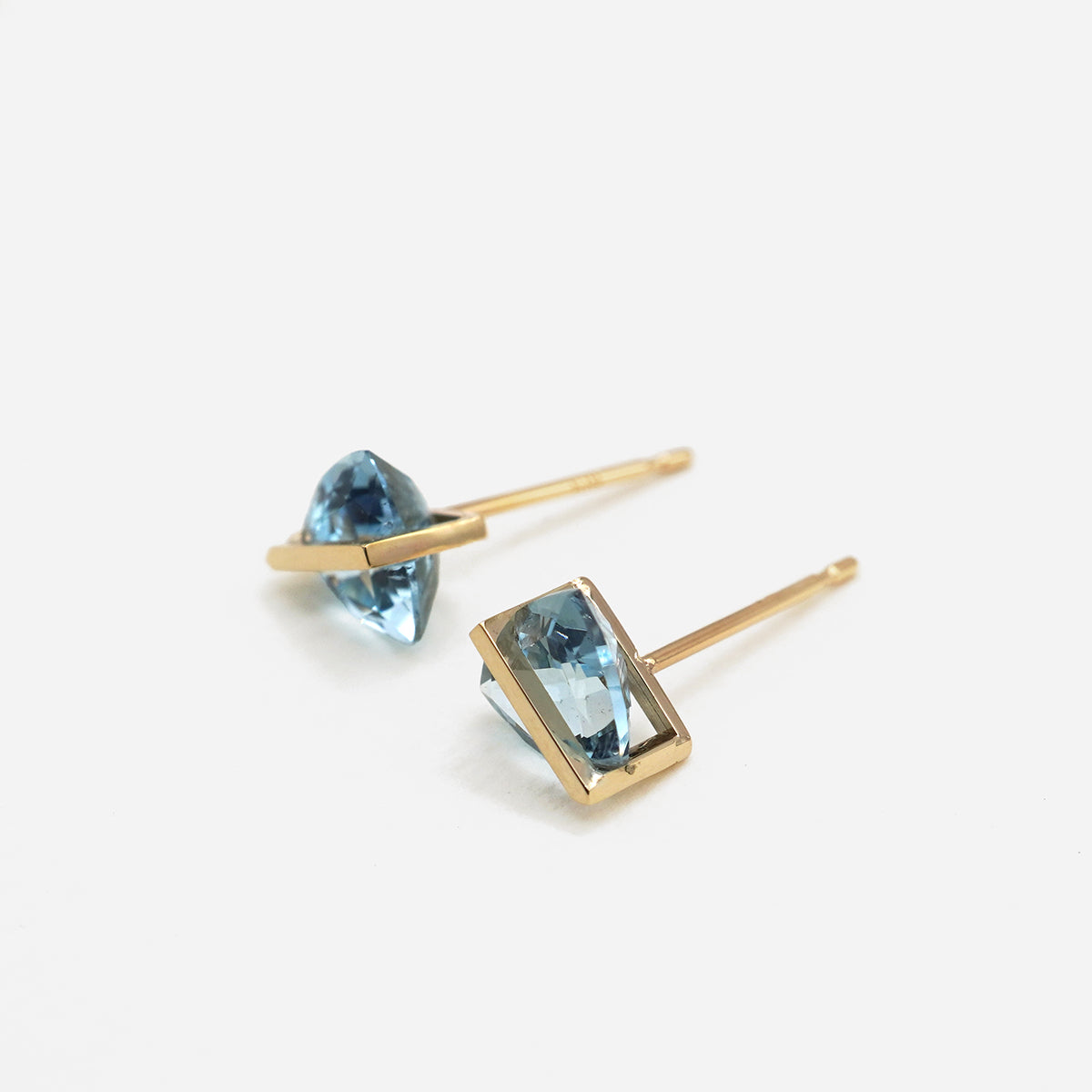 BAND EARRING AQUAMALINE#4298