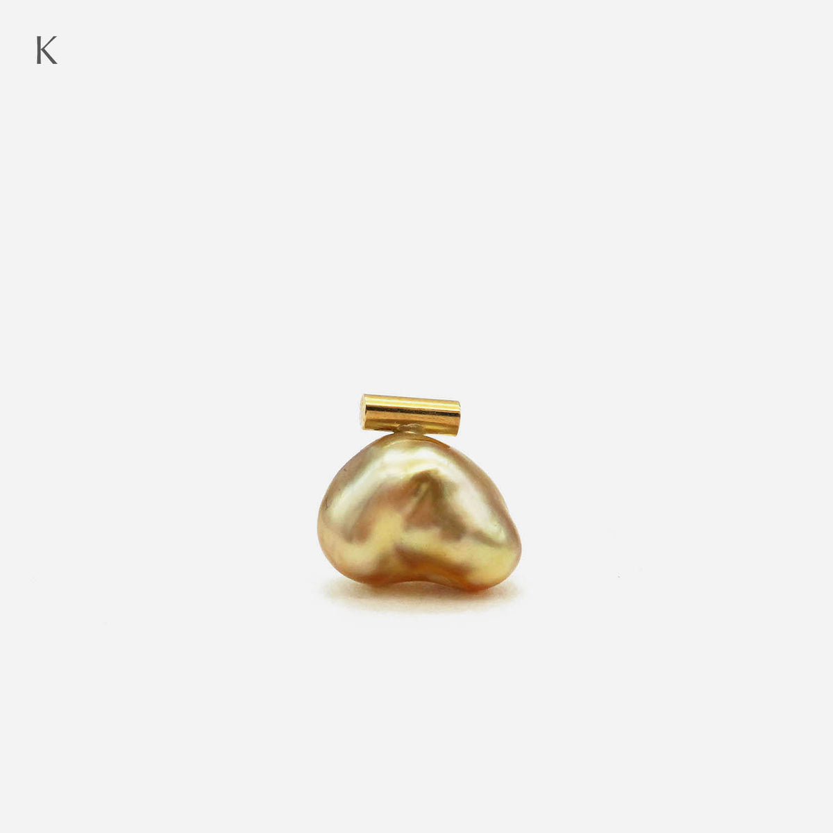 BAROQUE PEARL EARRING M