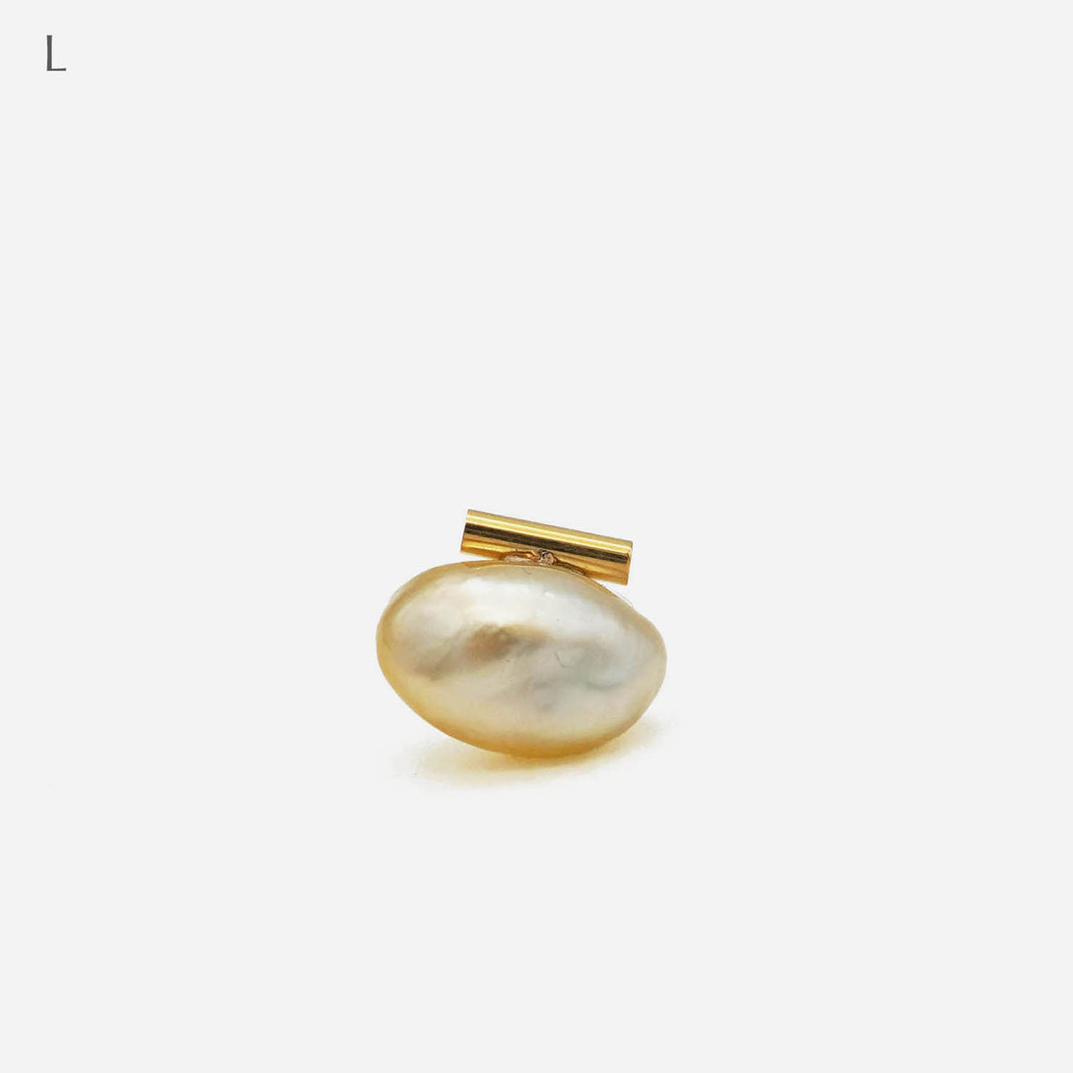 BAROQUE PEARL EARRING M
