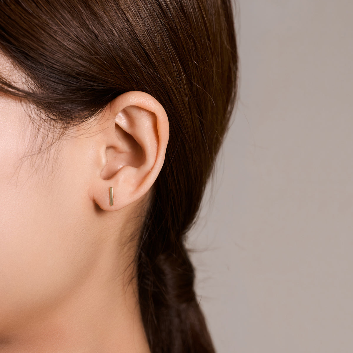 BAND BESIDE EARRINGS S