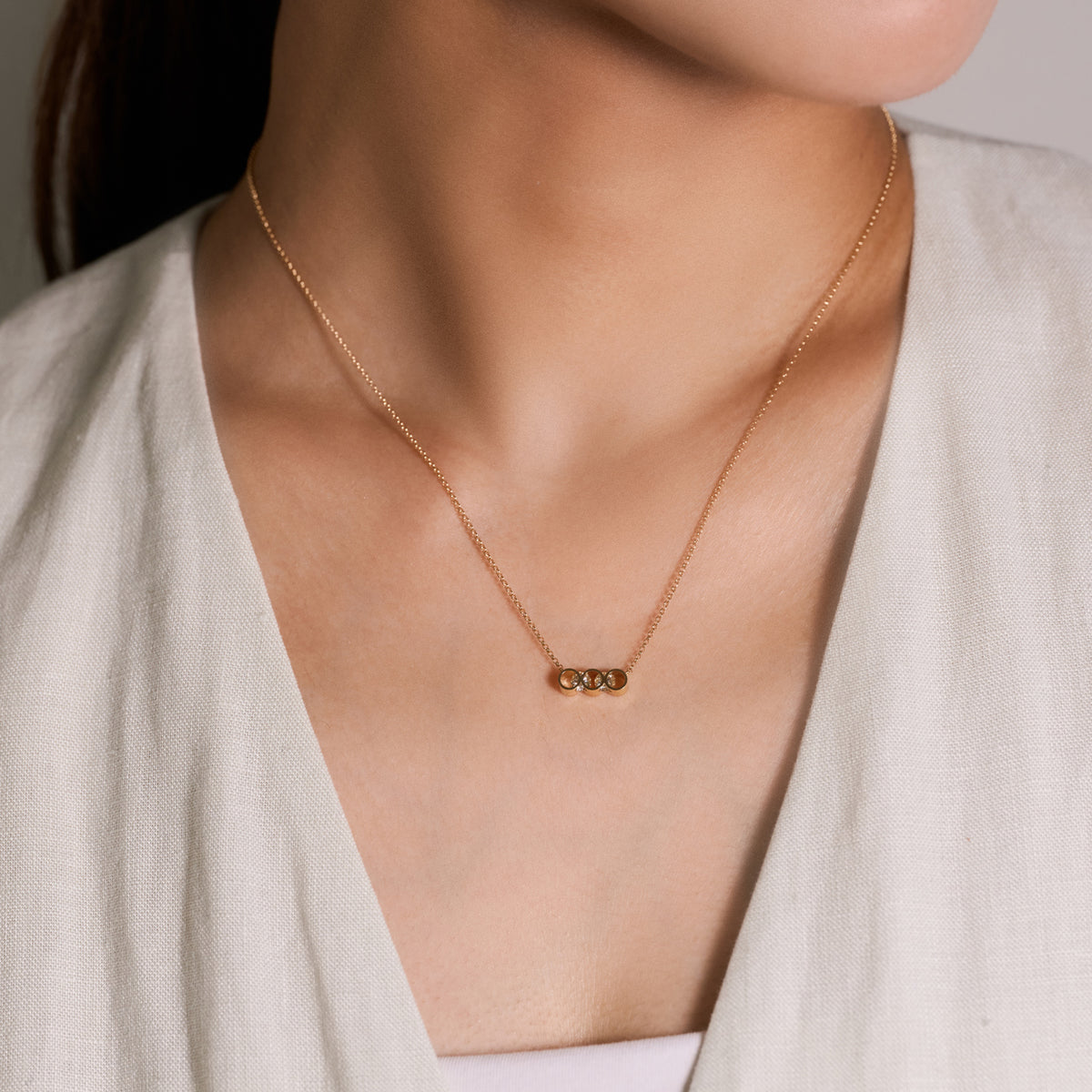 CON NECKLACE 2