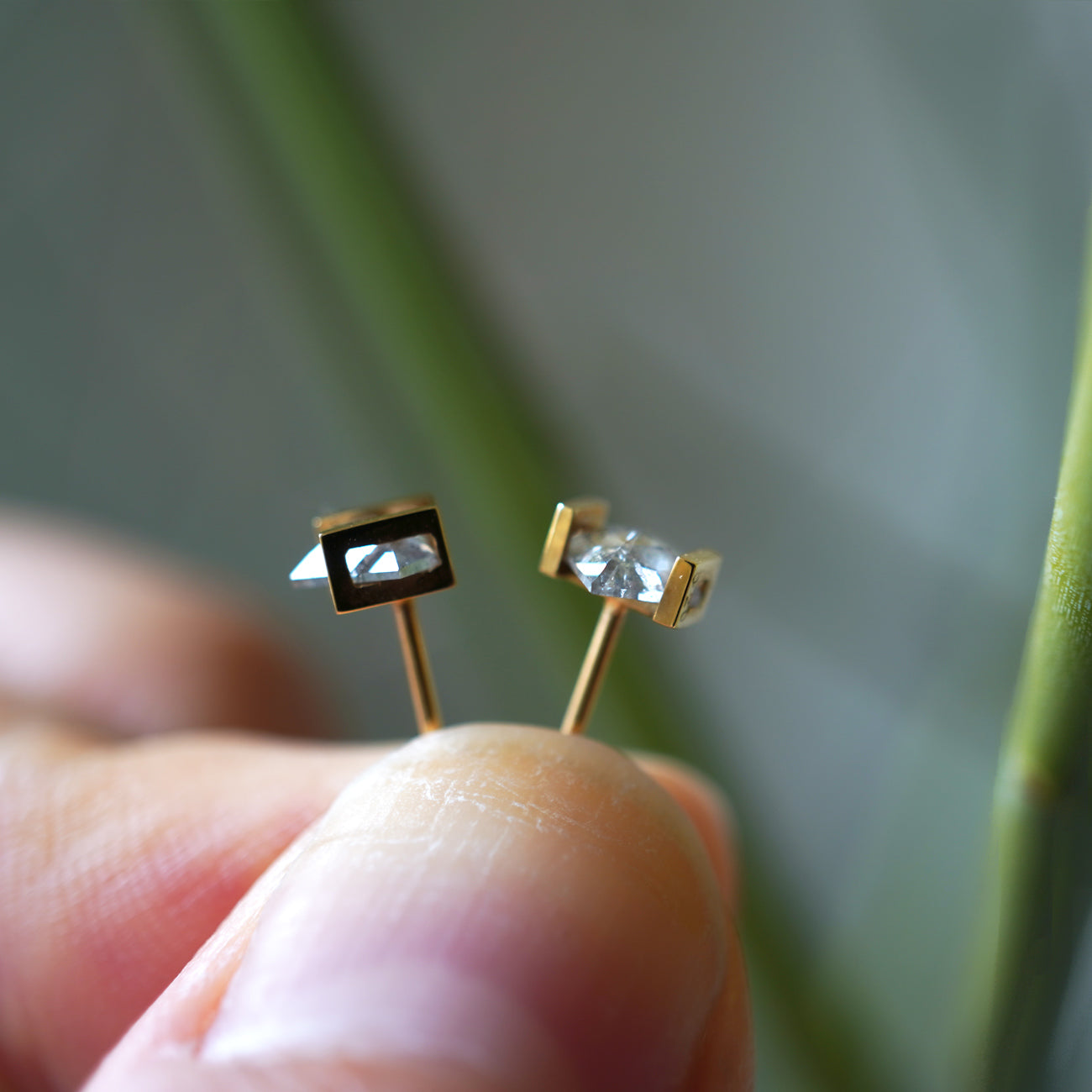 NATURAL DIAMOND EARRING #3505