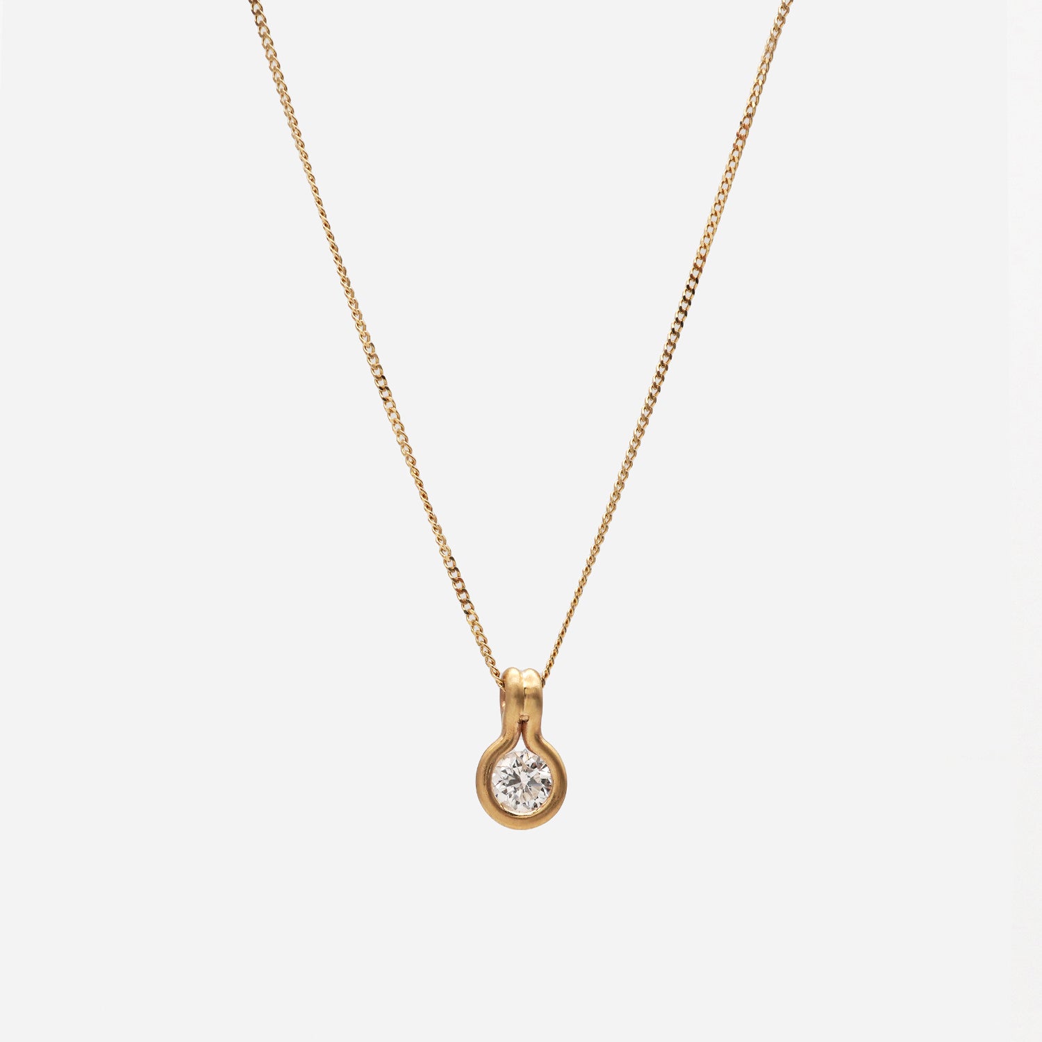 ROUND DIAMOND NECKLACE 4mm #3772