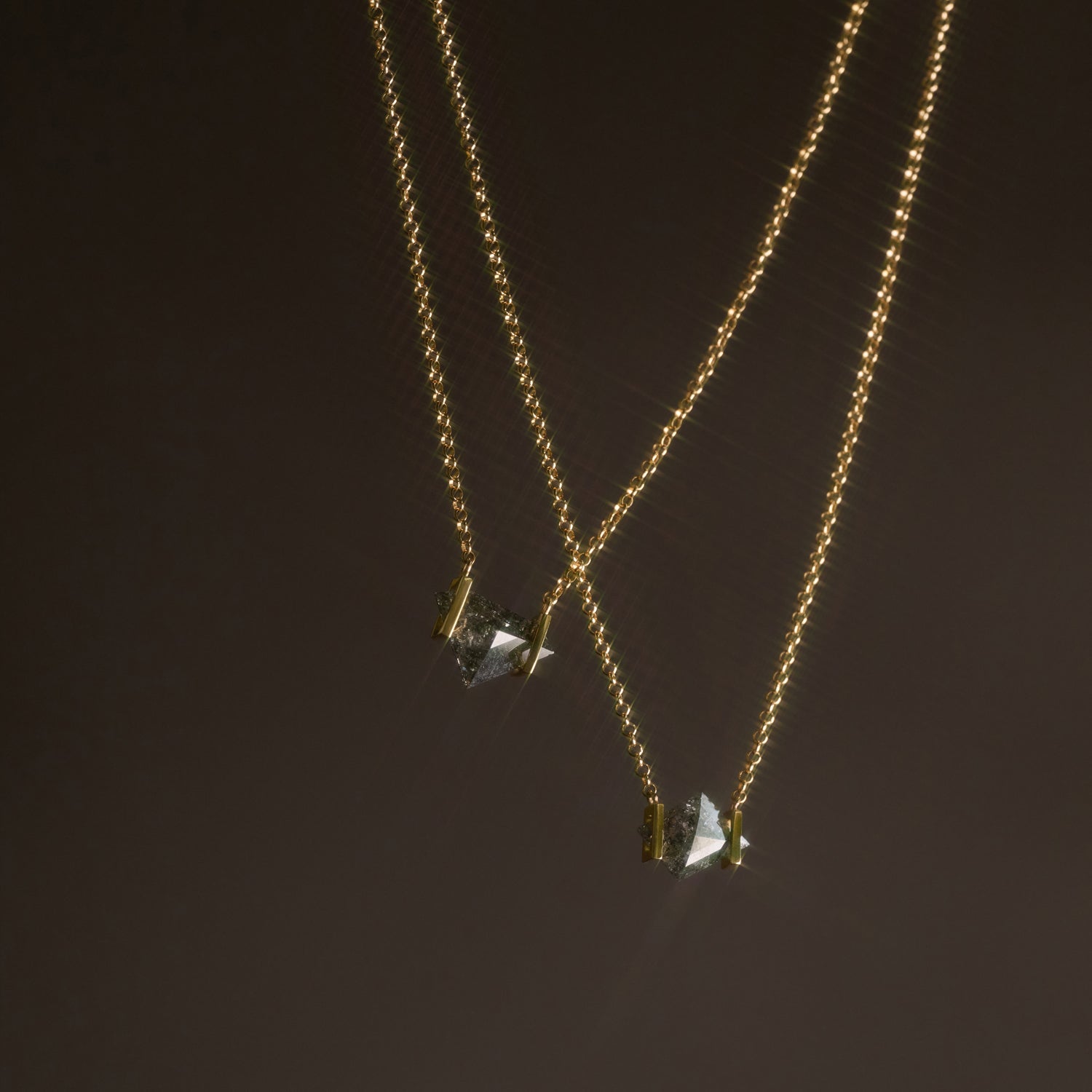 NATURAL DIAMOND NECKLACE #3285