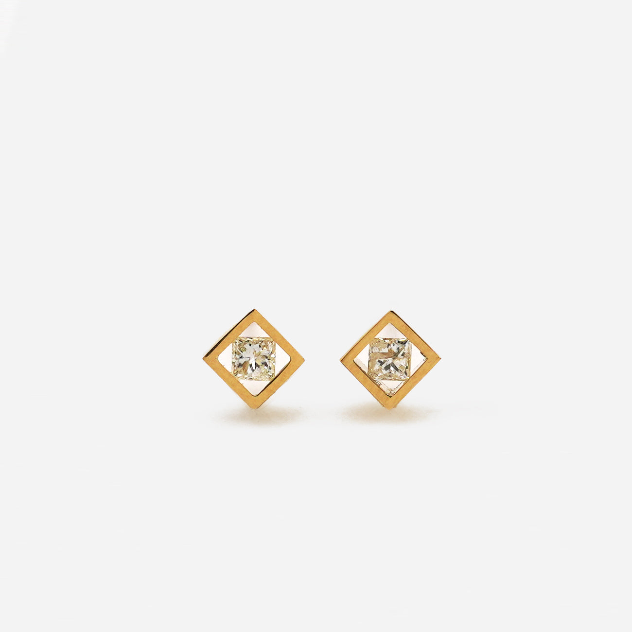 POSITION EARRING 0.12ct #3535