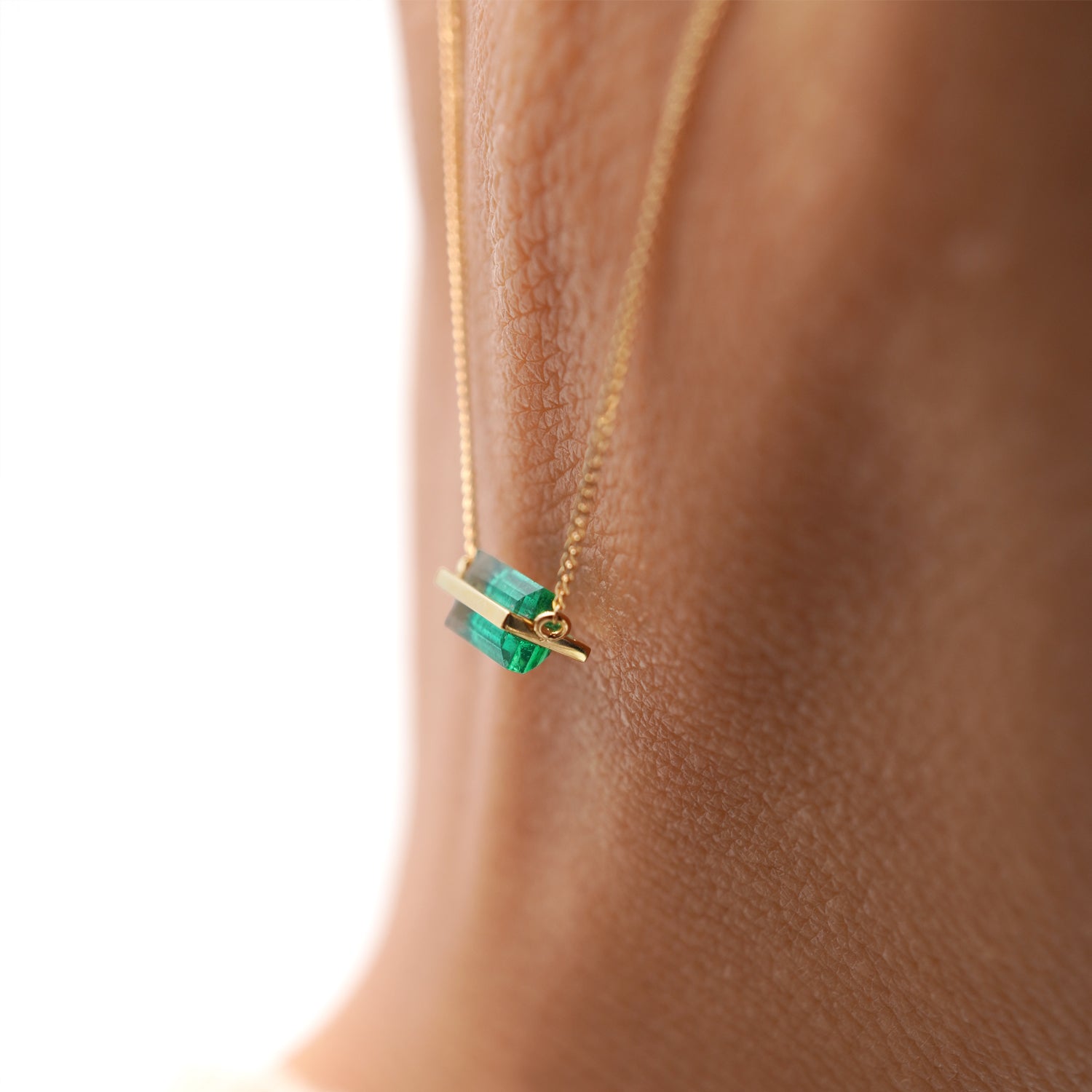 BAND NECKLACE EMERALD #3847