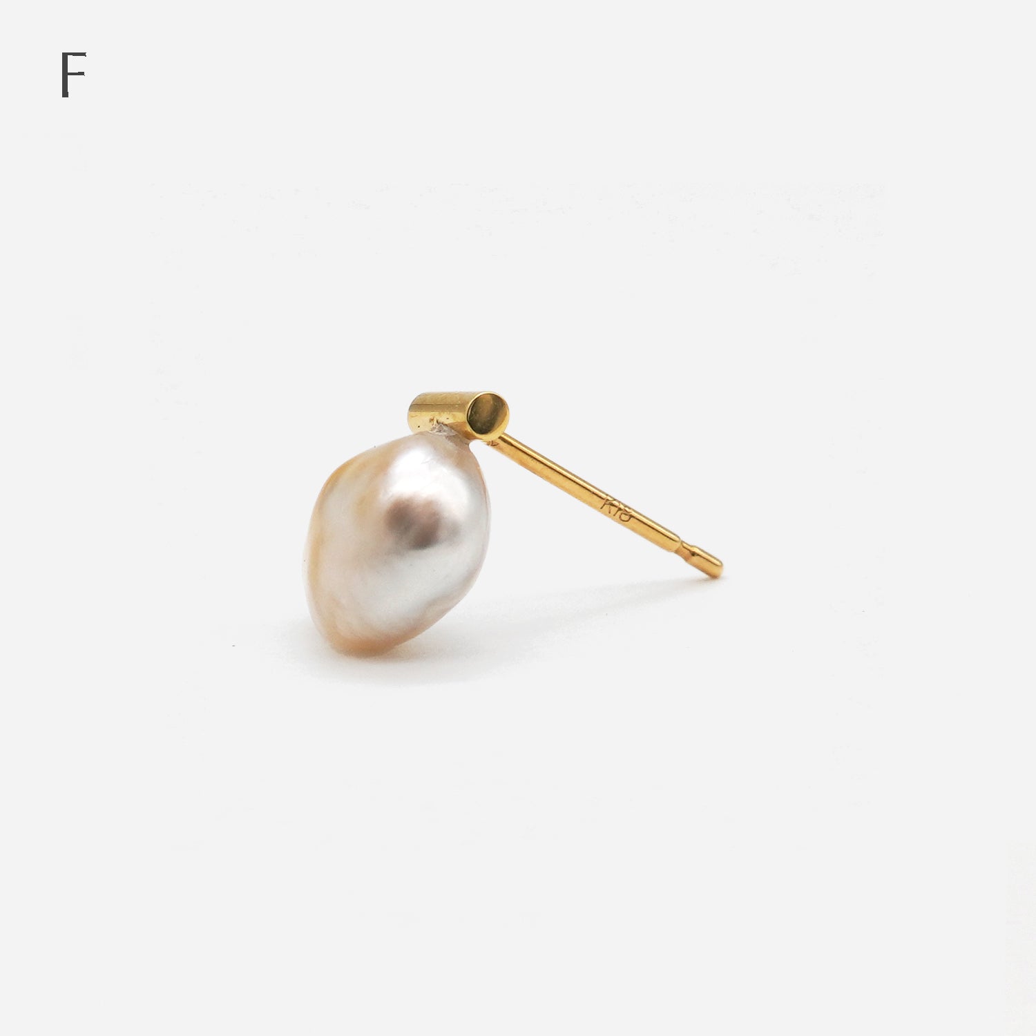 BAROQUE PEARL EARRING M