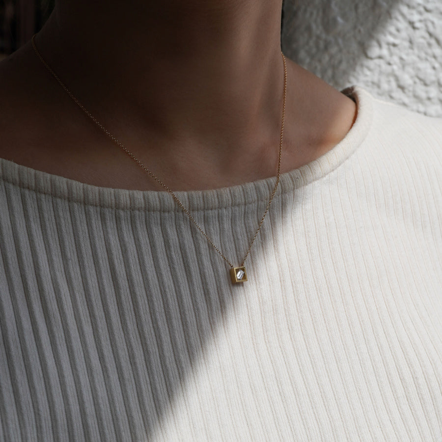 POSITION NECKLACE 0.213ct #4200