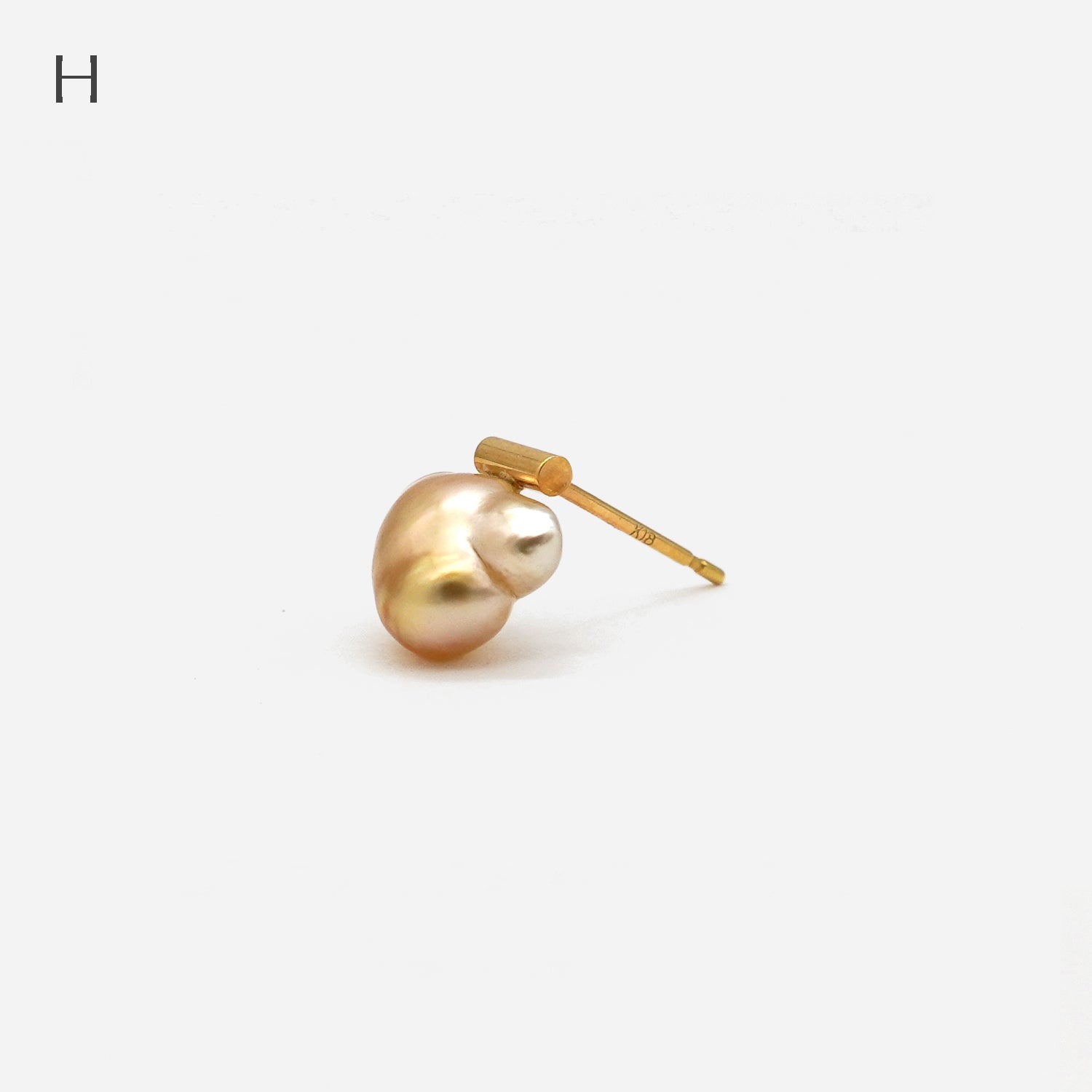 BAROQUE PEARL EARRING M