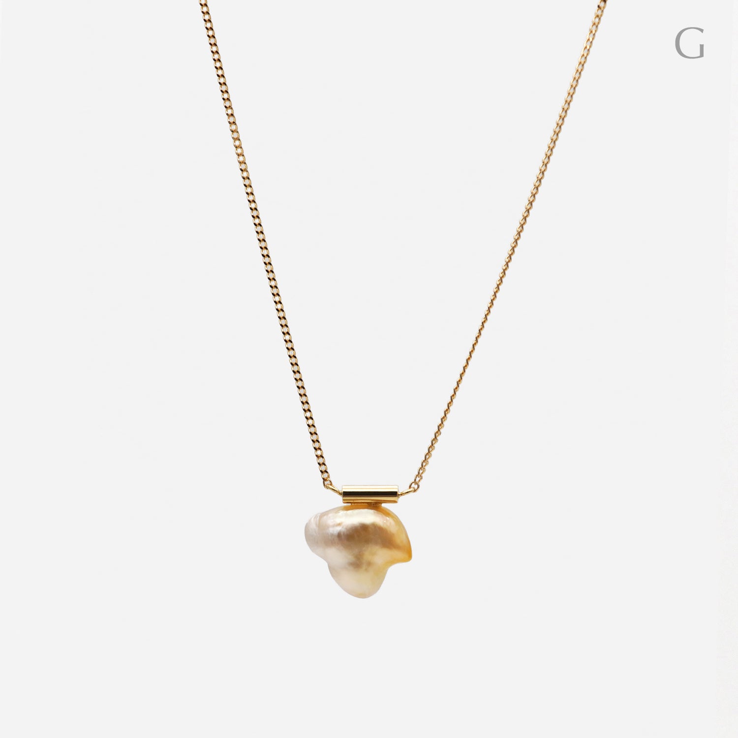 BAROQUE PEARL NECKLACE M