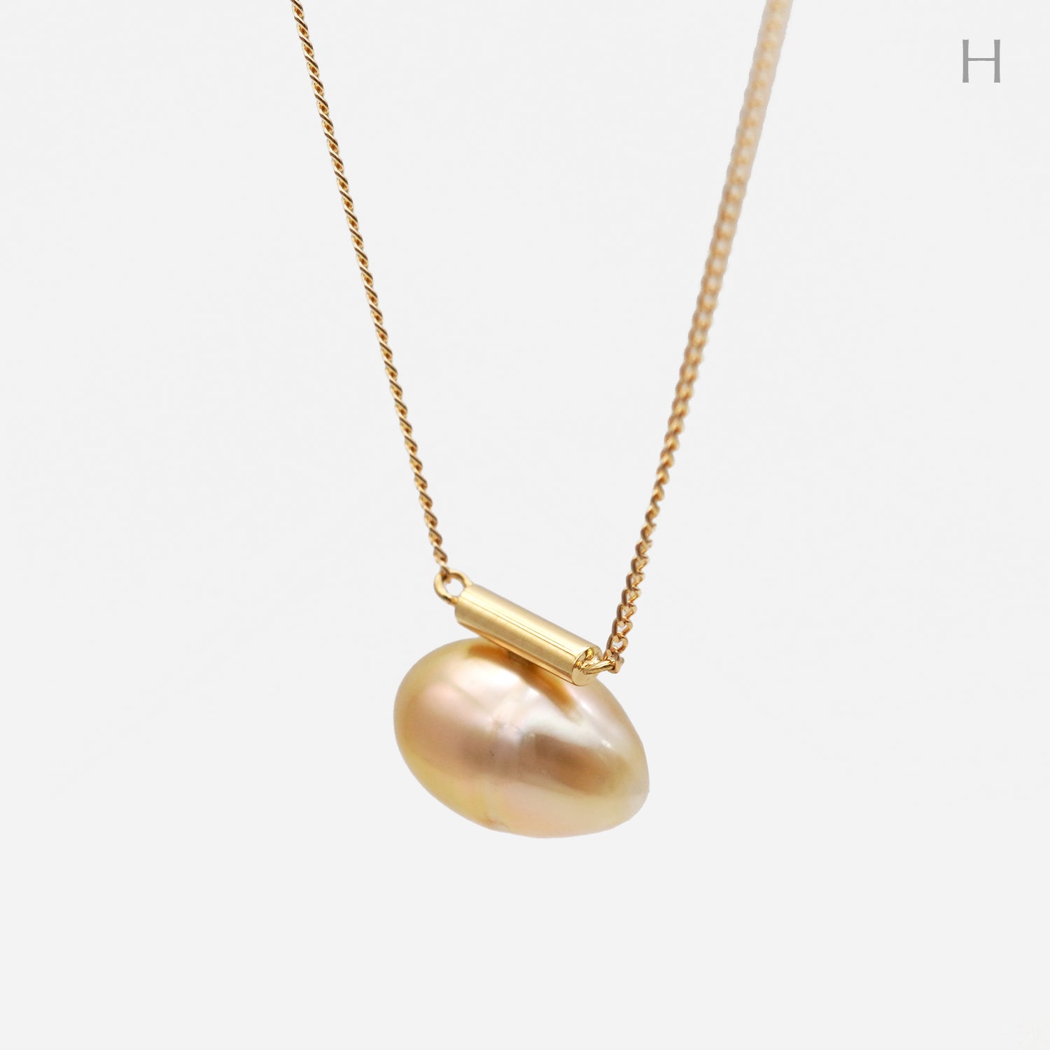 BAROQUE PEARL NECKLACE M