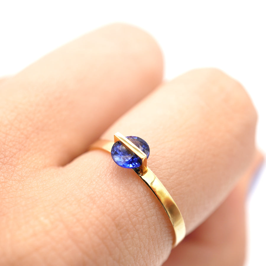 BAND RING SAPPHIRE #2501
