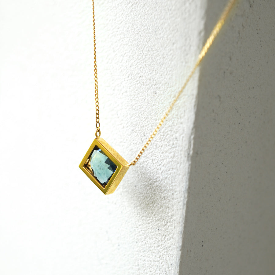 FRAME SAPPHIRE NECKLACE #3289