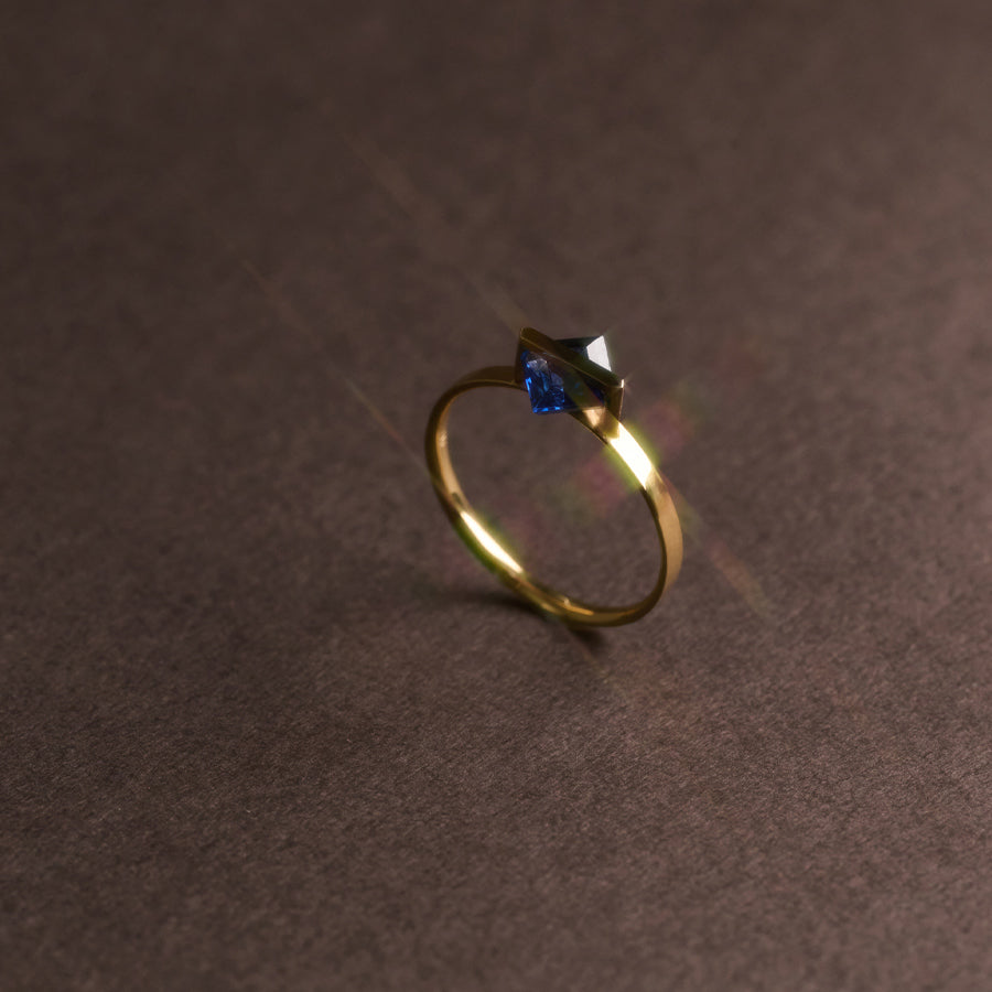 BAND RING SAPPHIRE #3344