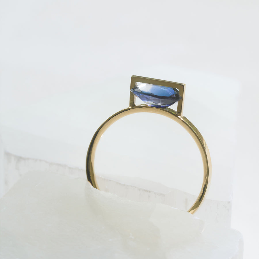 BAND RING SAPPHIRE #3931