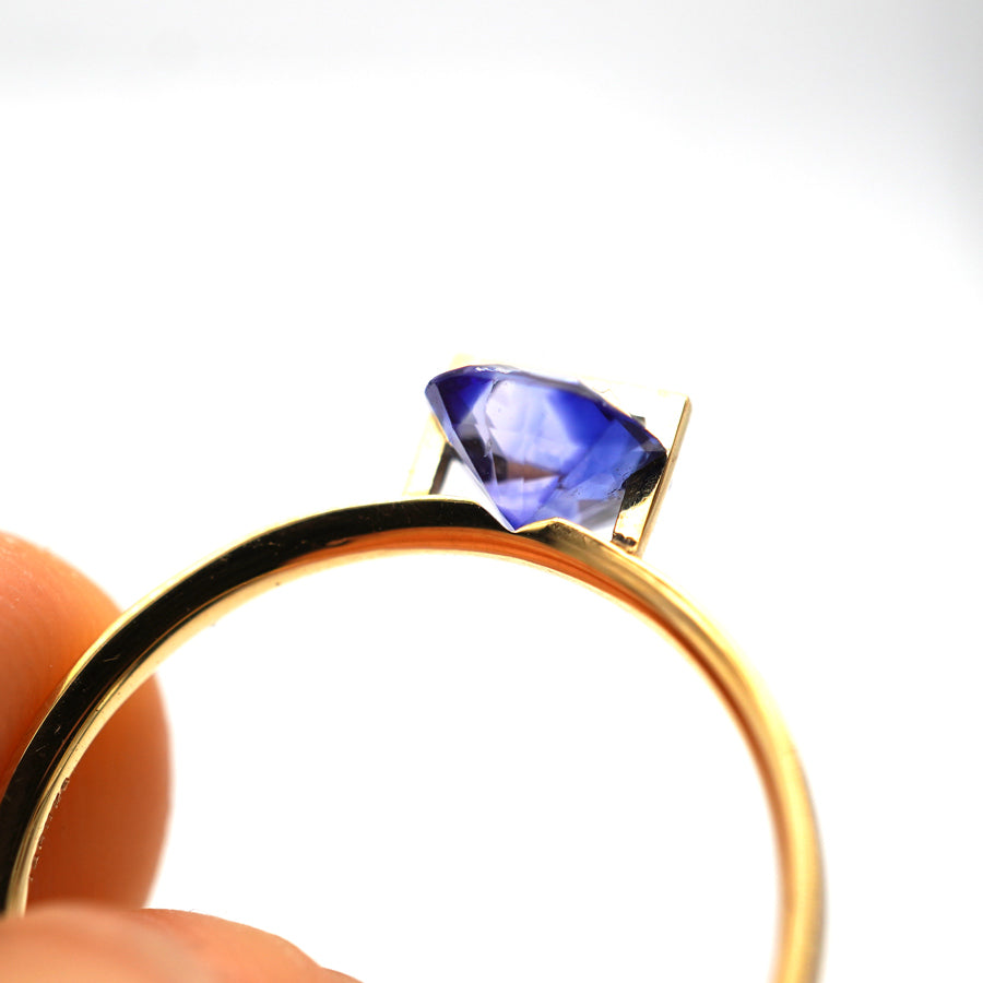 BAND RING SAPPHIRE #3910