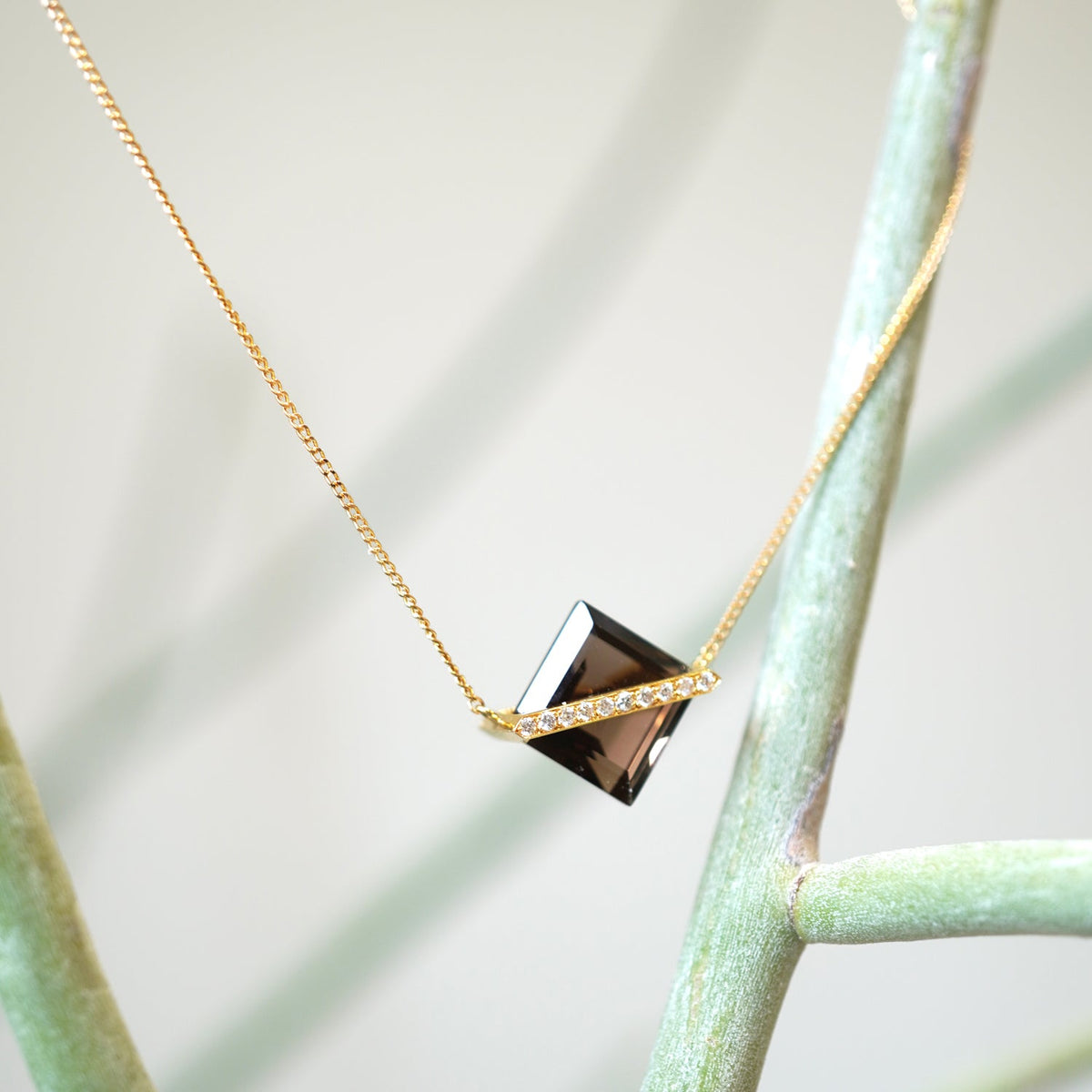 BAND NECKLACE SMOKY QUARTZ＋DIAMOND#3713januka jewelry
