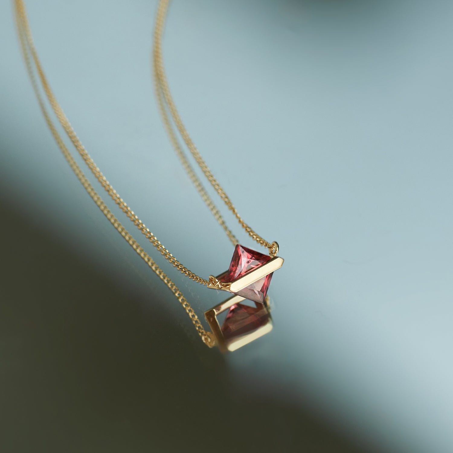 BAND NECKLACE SPINEL #3900