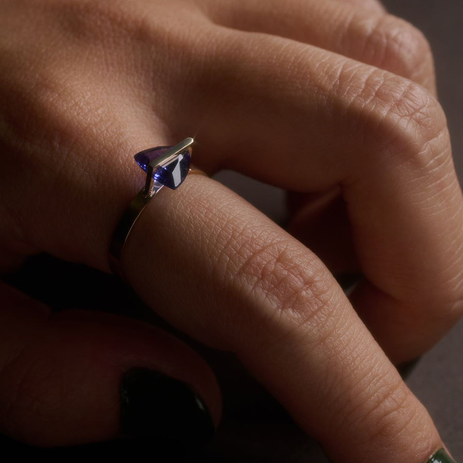 BAND RING TANZANITE#4005