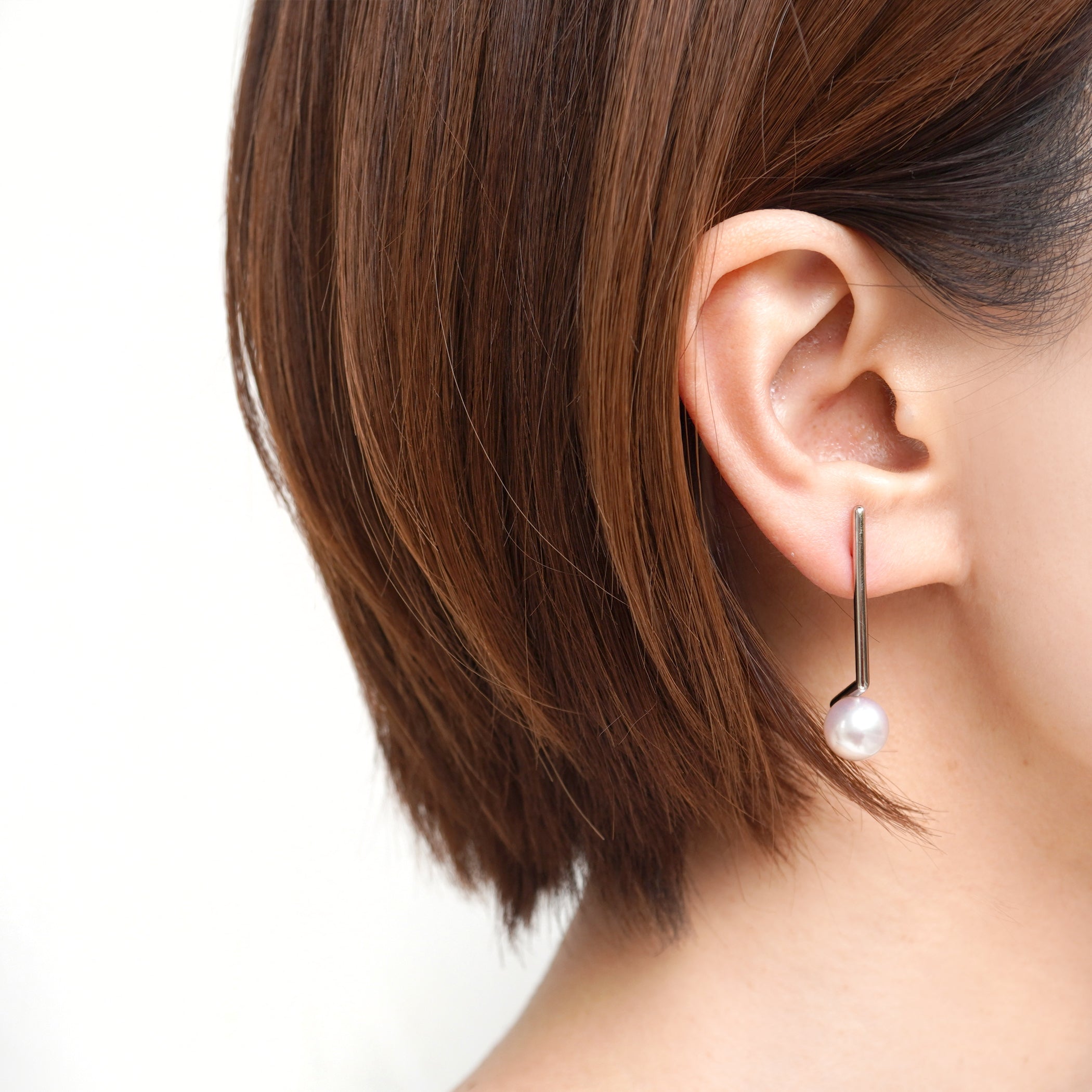 DENT EARRINGS AKOYA PEARL