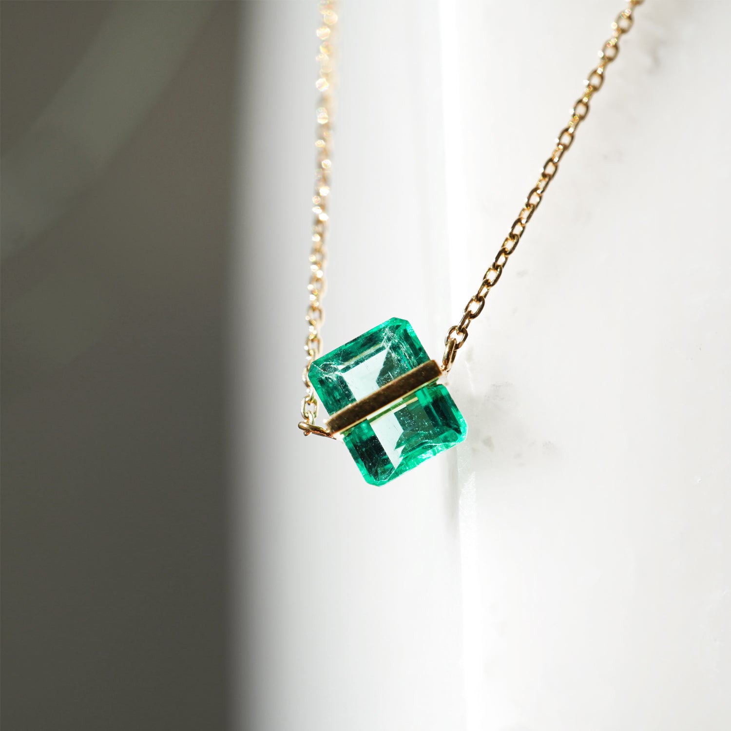 BAND NECKLACE EMERALD #2791