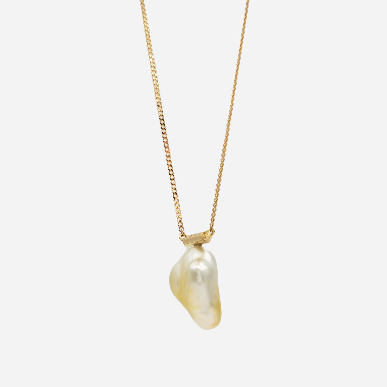 BAROQUE PEARL NECKLACE M