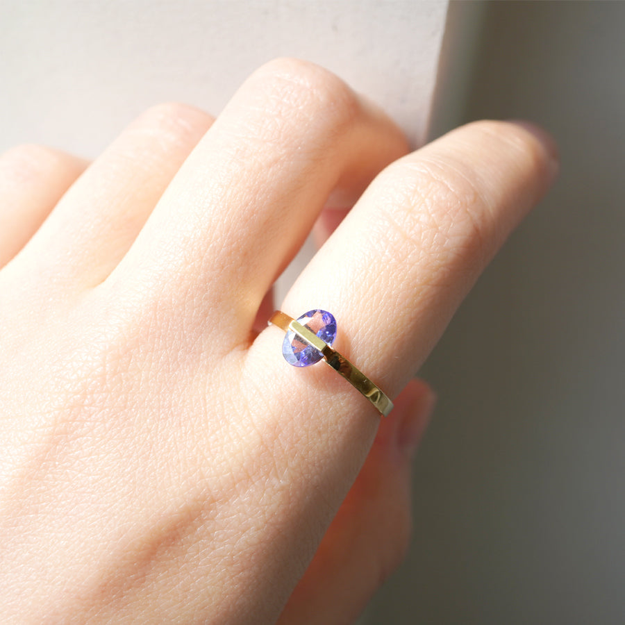 BAND RING TANZANITE #1794